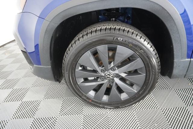 Used 2022 Volkswagen Taos S image 16