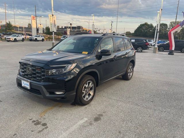 Used 2023 Honda Passport TrailSport image 8