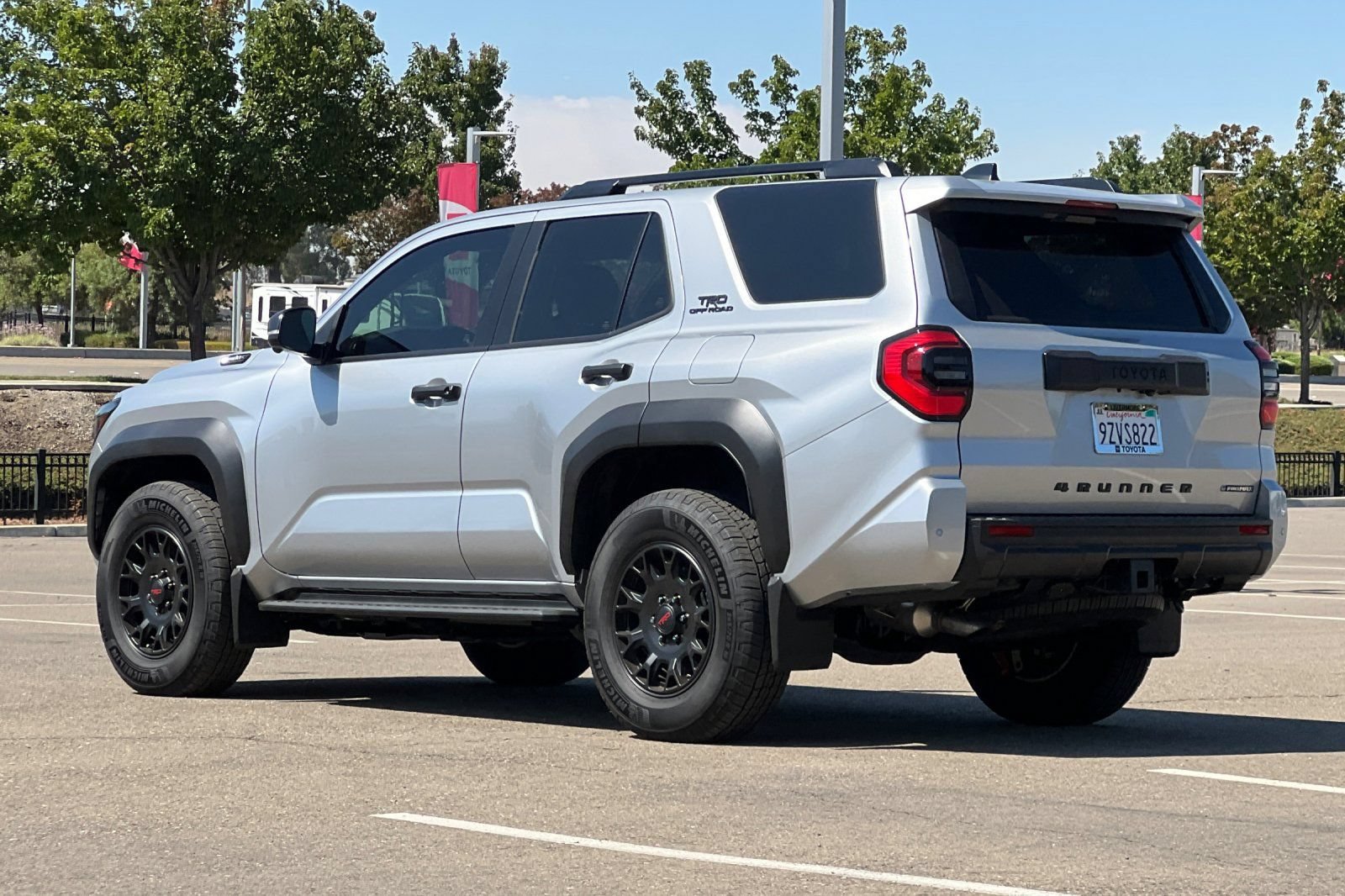Certified 2026 Toyota 4Runner TRD Off-Road Premium AWD/4WD image 6