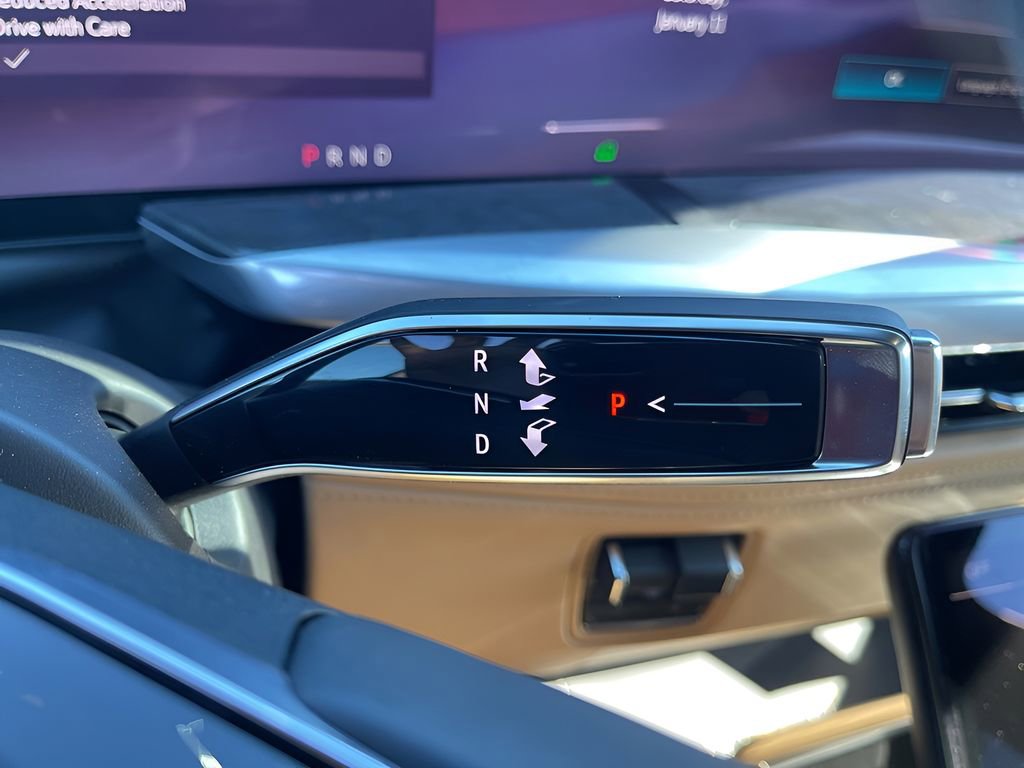 New 2025 Cadillac Escalade IQ Luxury 2 image 26