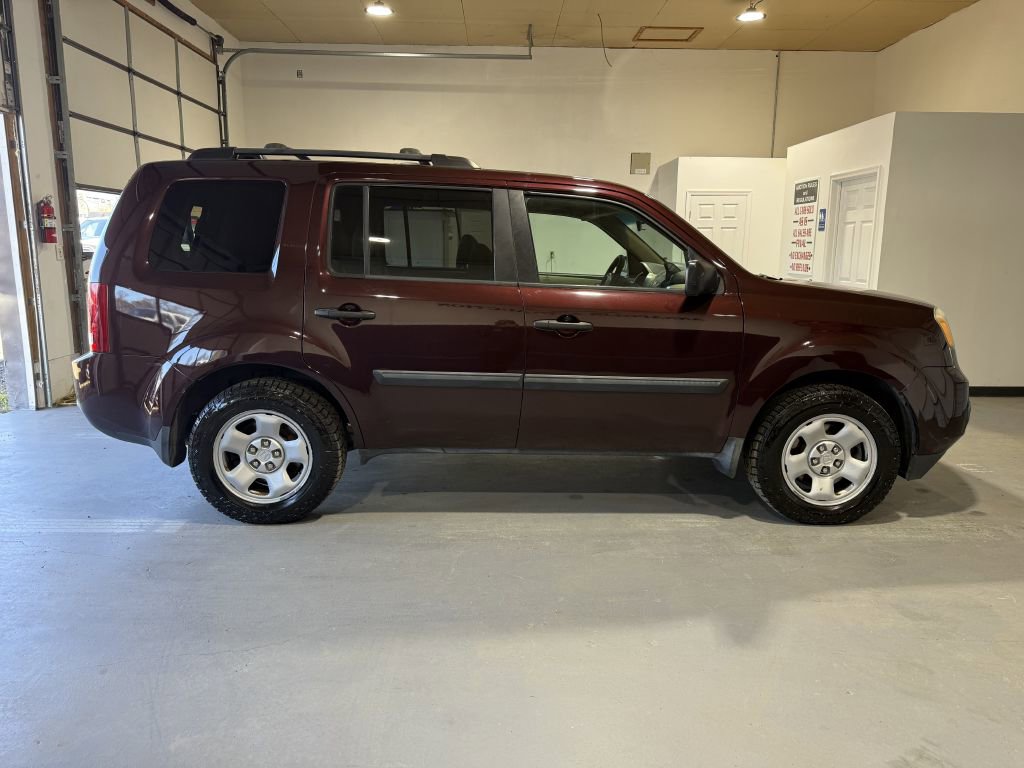 Used 2014 Honda Pilot LX image 2