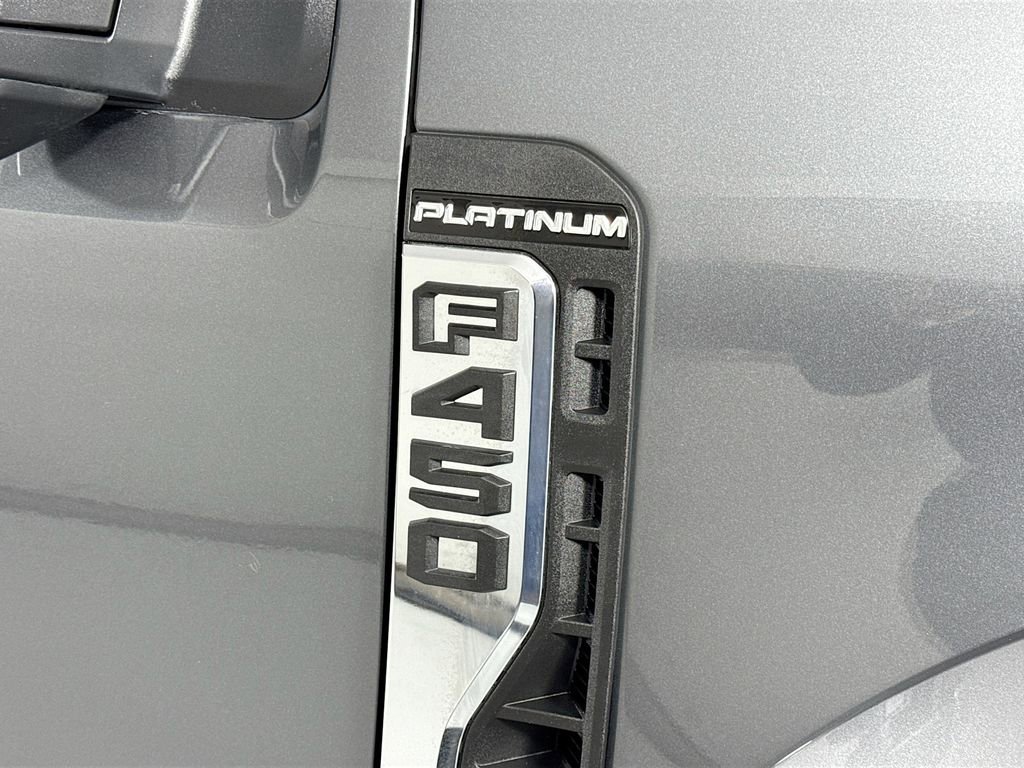 Used 2026 Ford F450 Platinum w/ Platinum Plus Package image 13