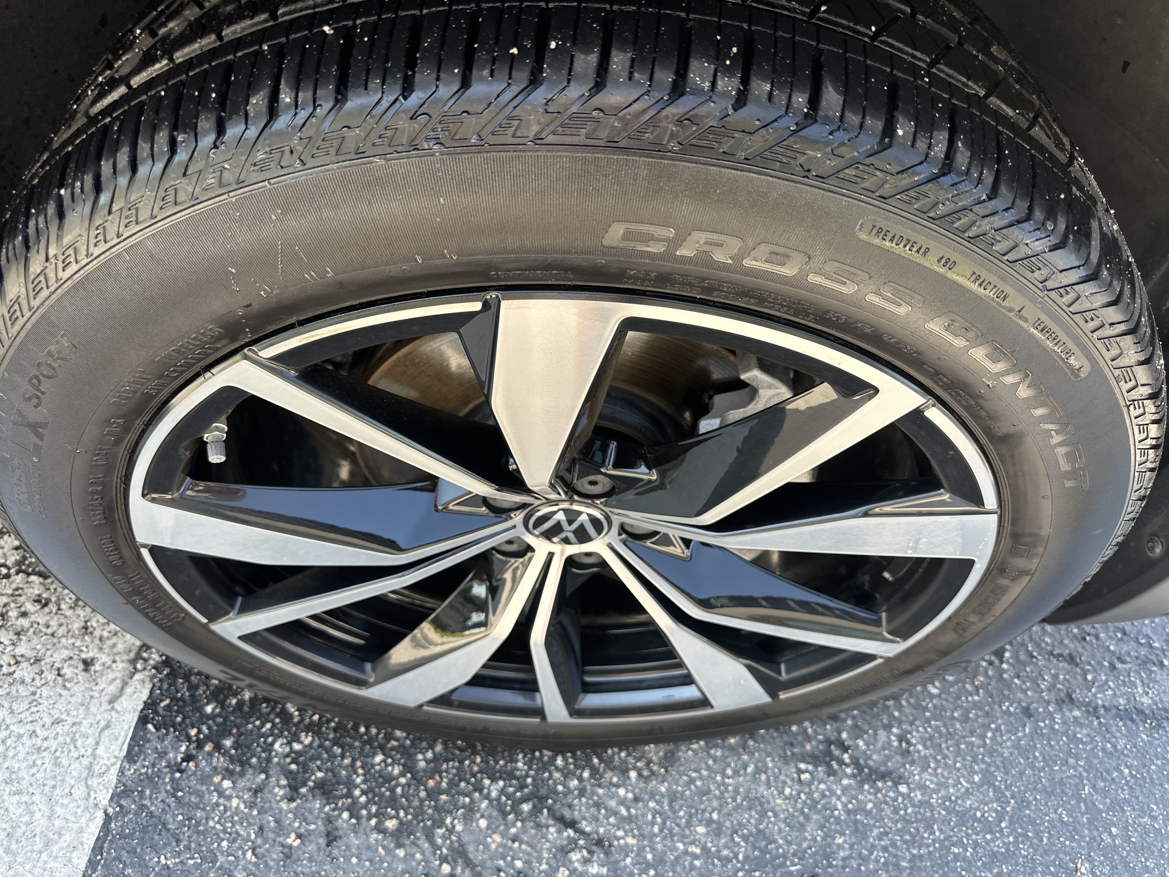Used 2026 Volkswagen Atlas SEL Premium R-Line AWD/4WD image 6