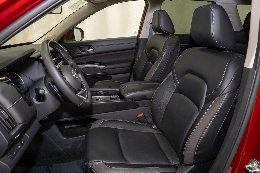 Certified 2023 Nissan Pathfinder SL w/ SL Premium Package image 13