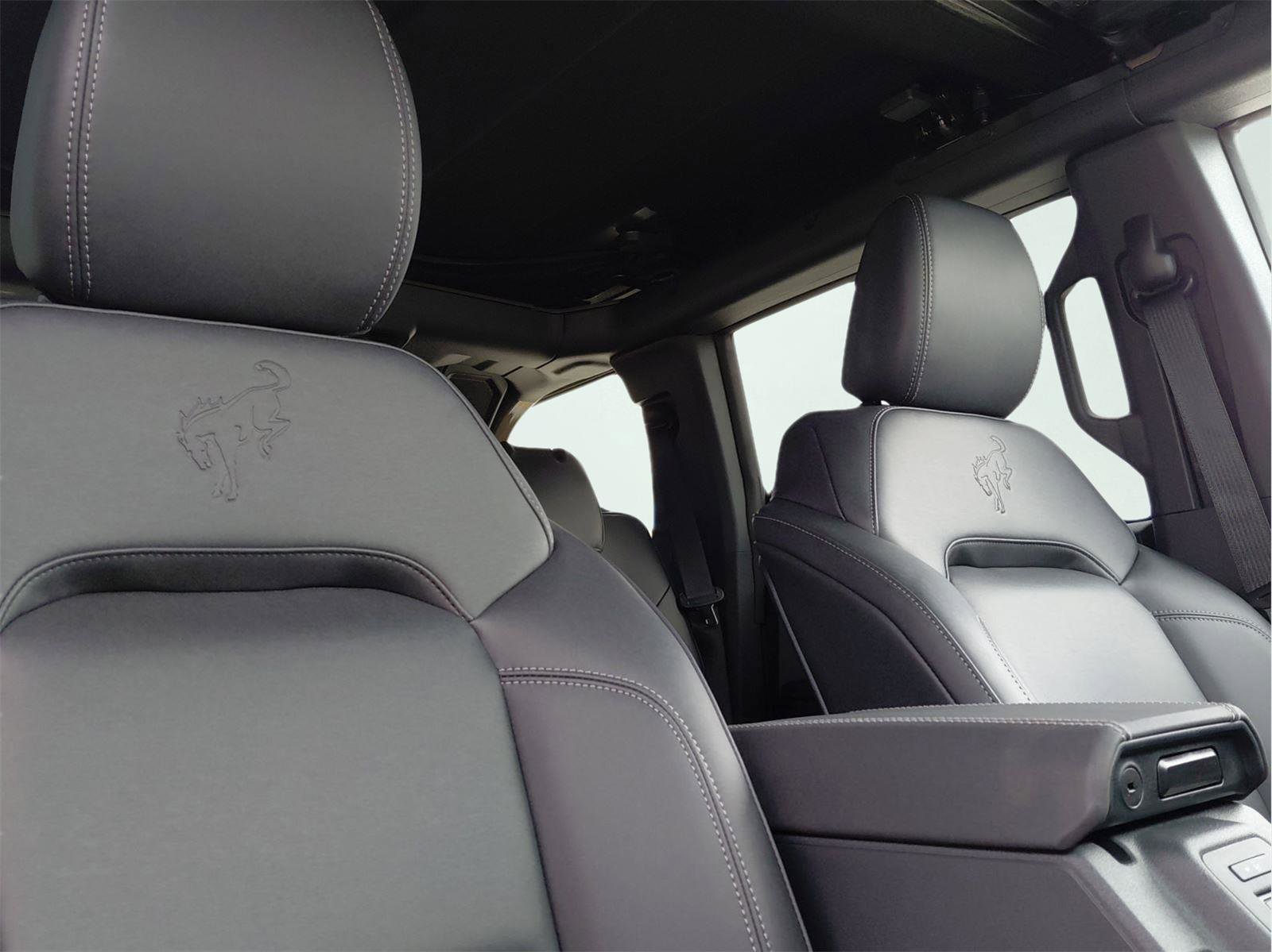 New 2025 Ford Bronco Badlands w/ Sasquatch Package image 15