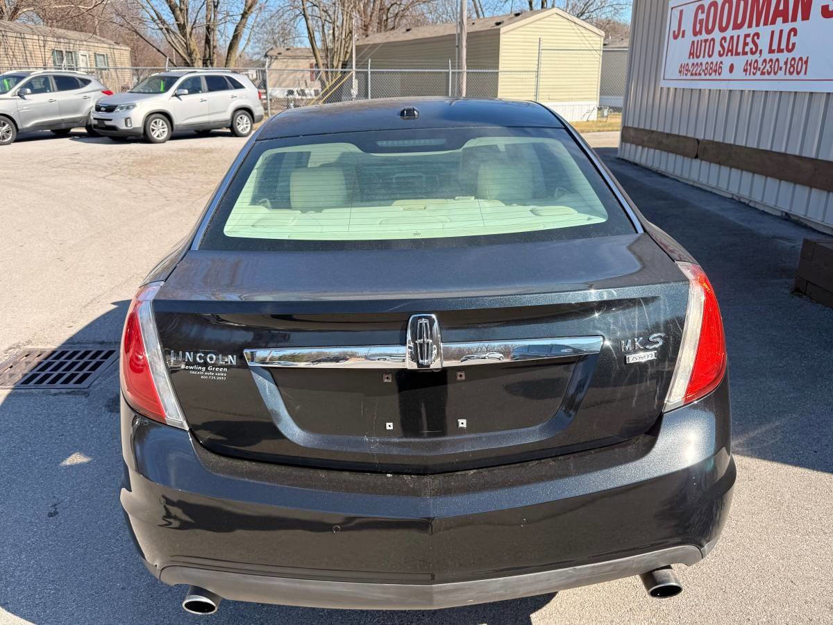 Used 2009 Lincoln MKS AWD image 6