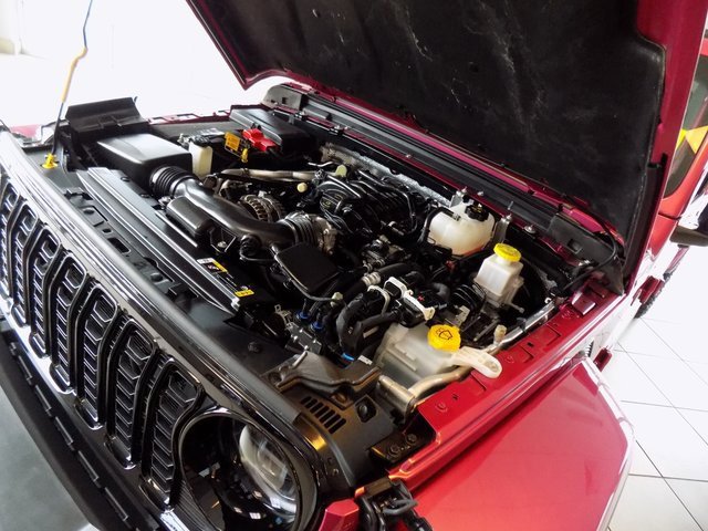 Certified 2024 Jeep Gladiator Sport image 28