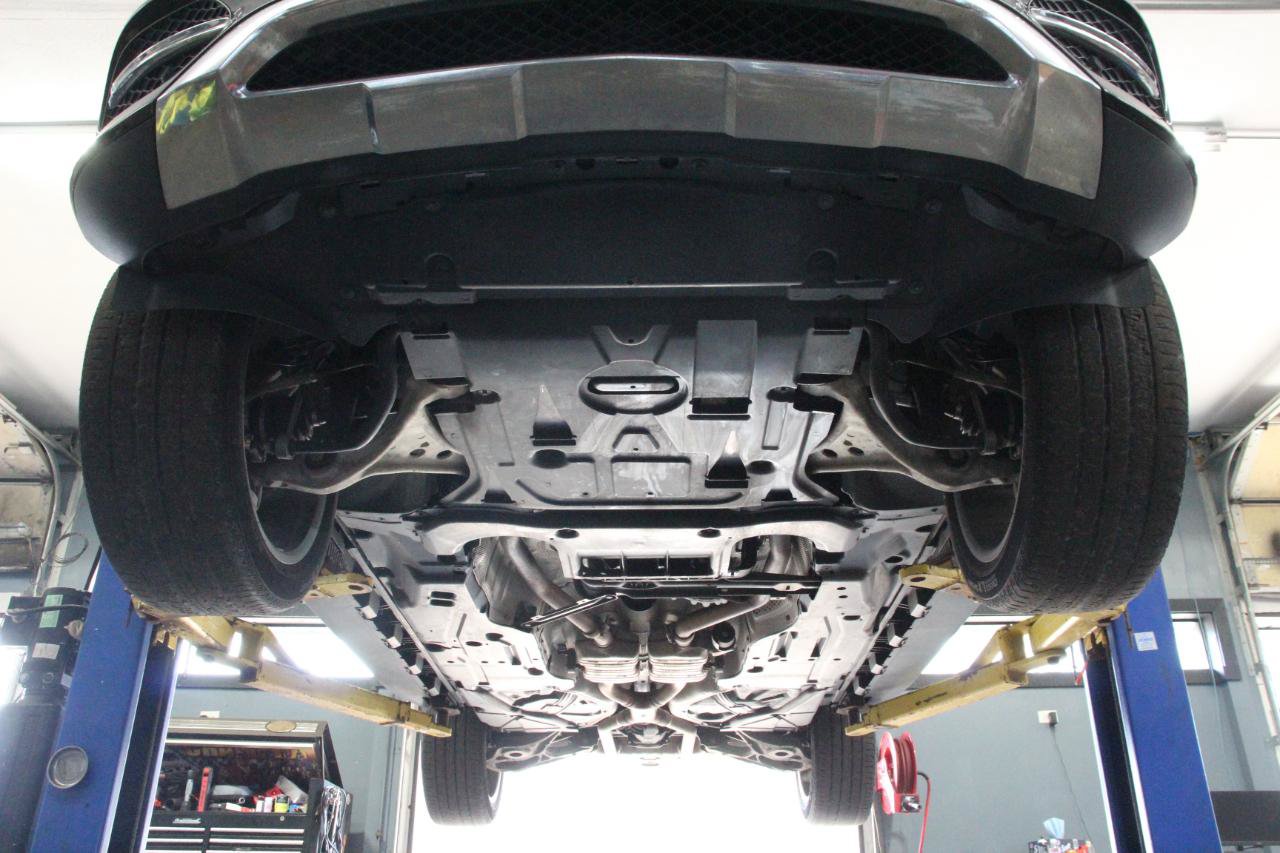Used 2018 Mercedes-Benz GLE 350 4MATIC w/ Premium 2 Package image 93