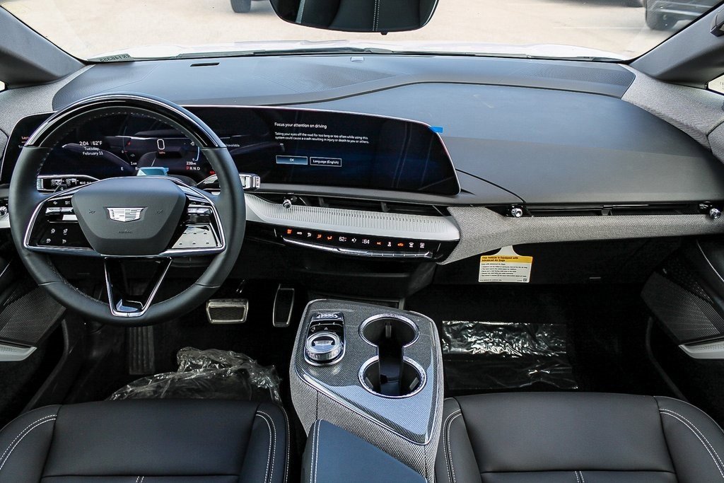 Used 2025 Cadillac Optiq Sport 1 image 10