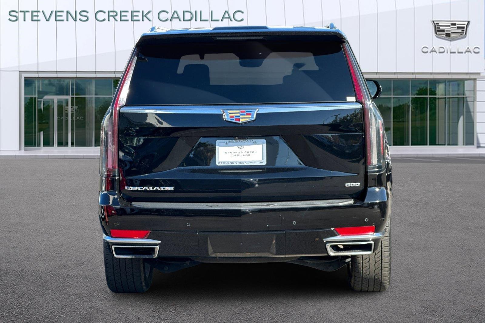 Certified 2024 Cadillac Escalade Premium Luxury image 4