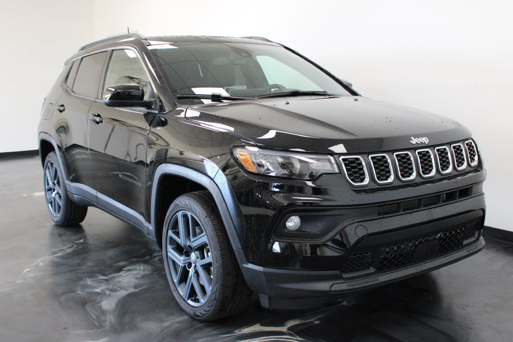 New 2026 Jeep Compass Latitude AWD/4WD image 27