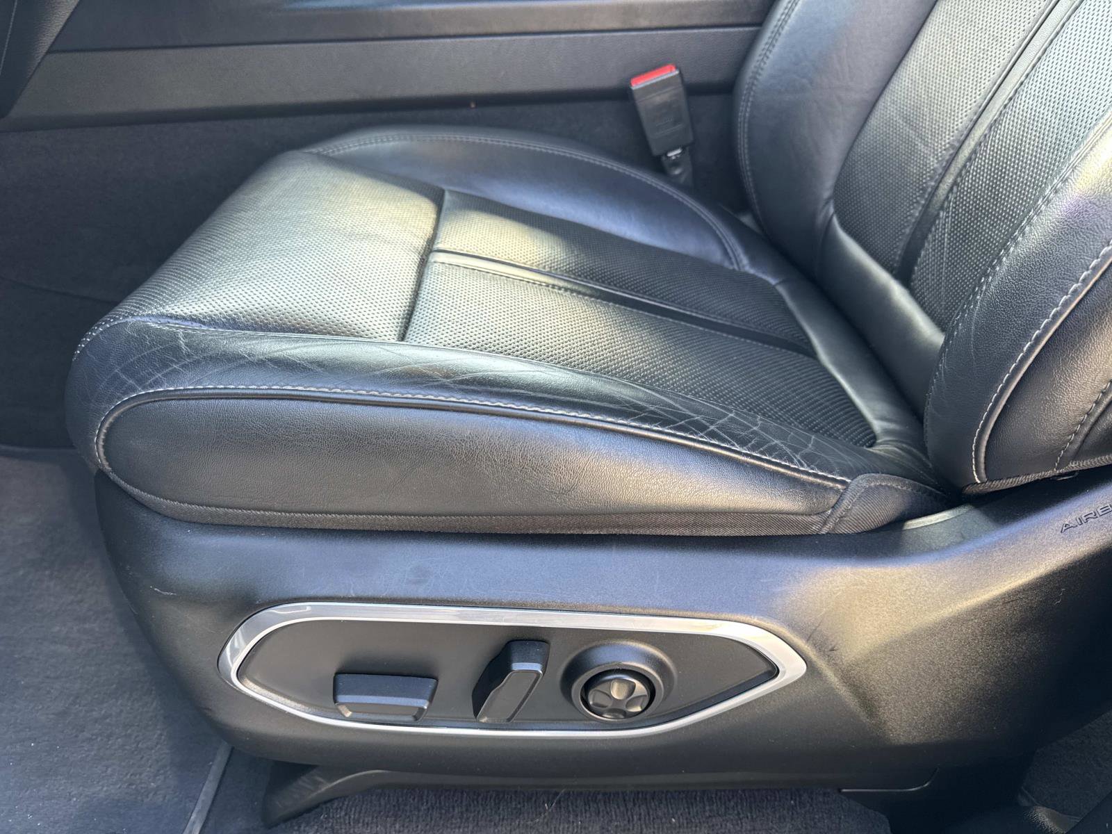 Used 2022 Jeep Wagoneer Series III image 16