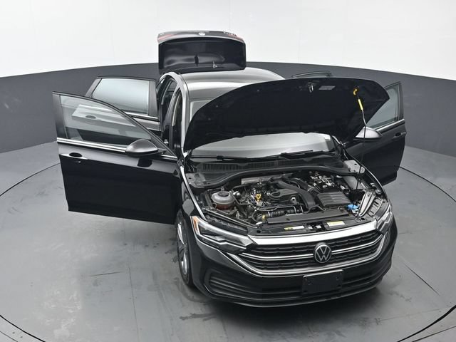 Used 2023 Volkswagen Jetta SE FWD image 51