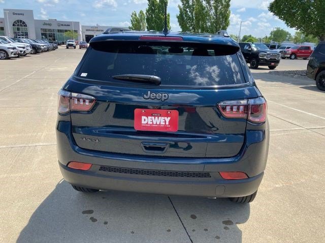 New 2026 Jeep Compass Latitude AWD/4WD image 7