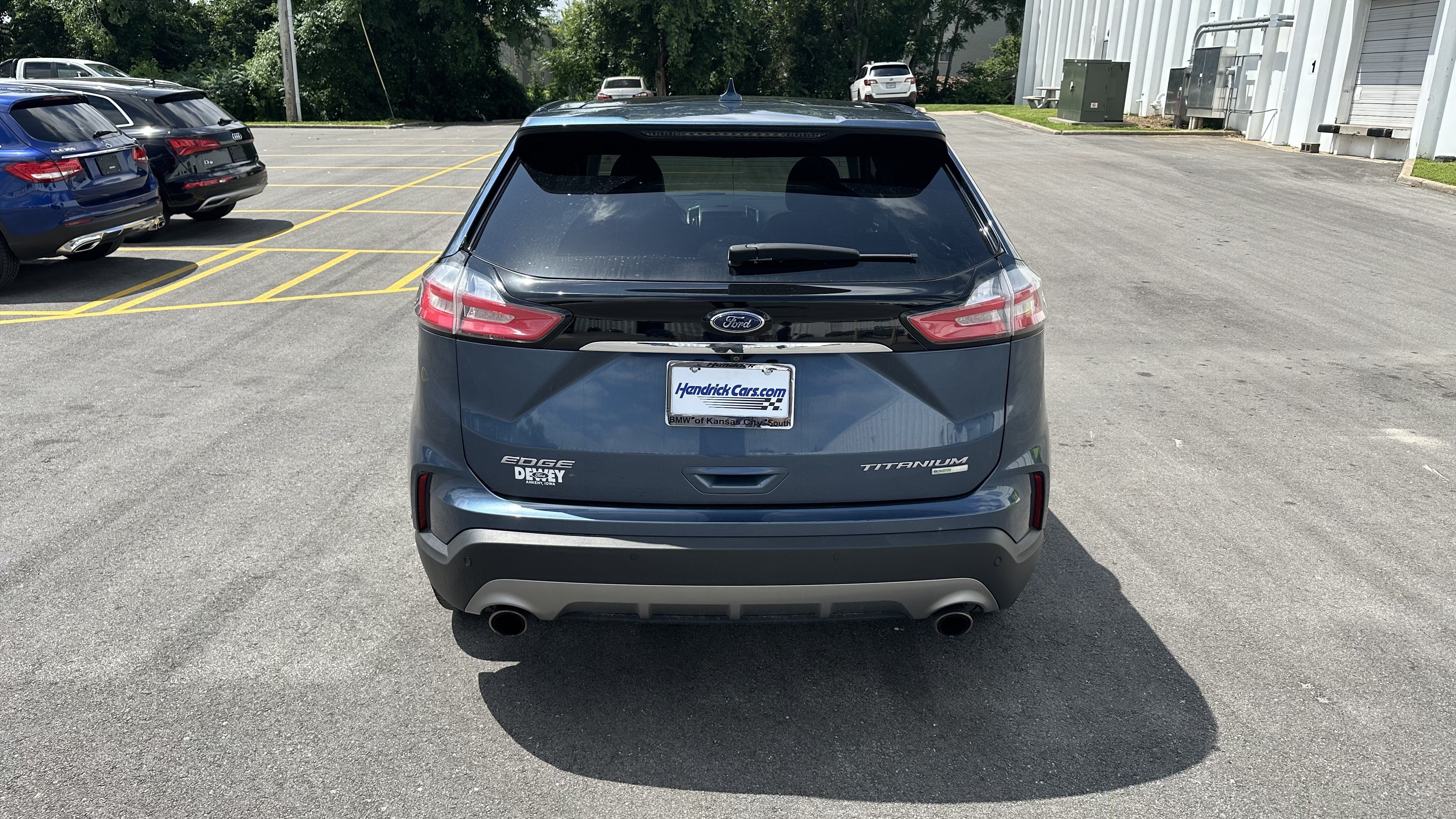 Used 2019 Ford Edge Titanium w/ Equipment Group 301A AWD/4WD image 10