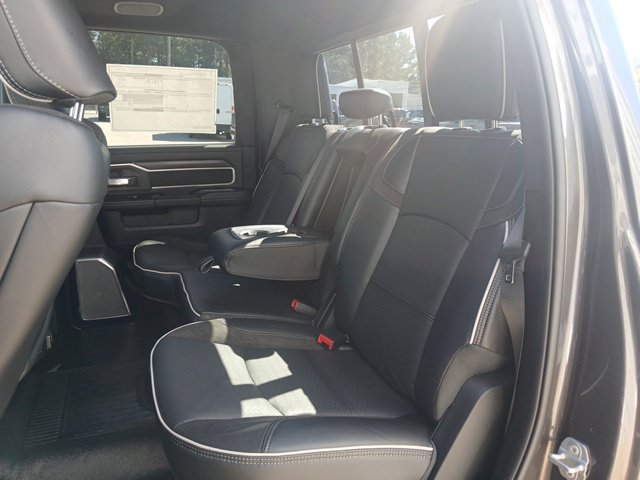 New 2027 RAM 4500 4x4 Crew Cab DRW w/ Laramie Trim Package image 18