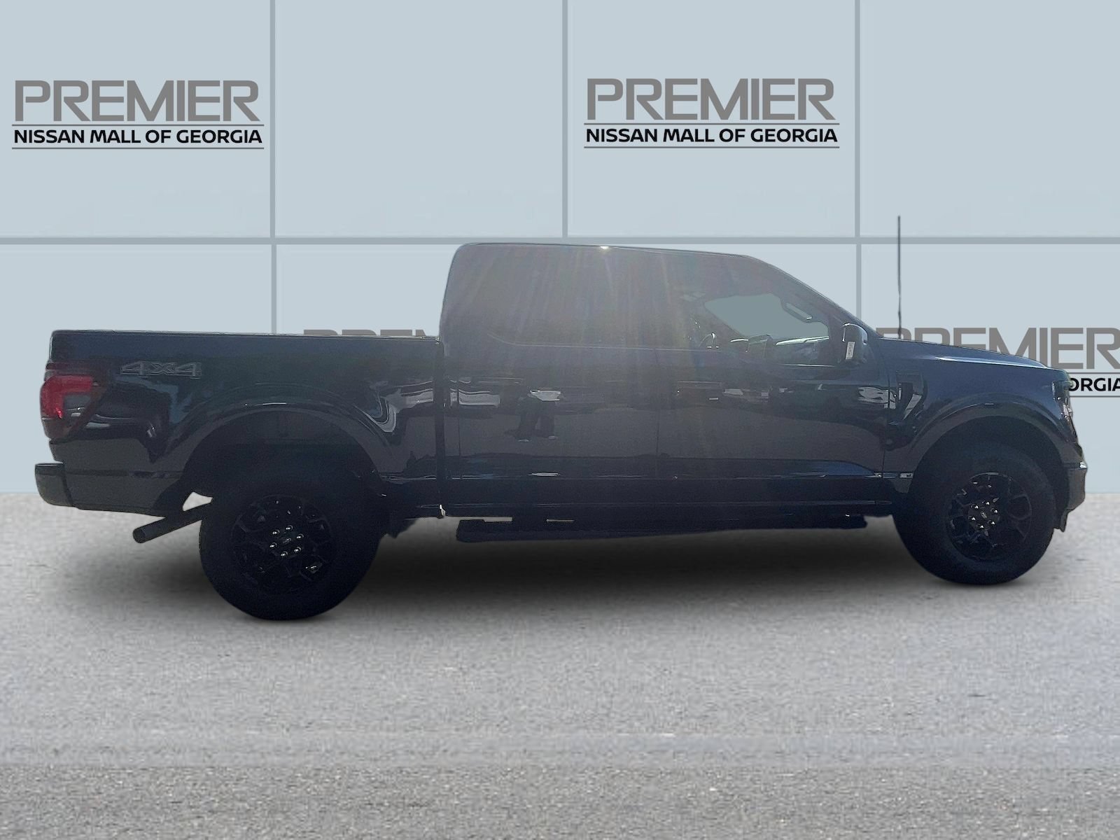 Used 2026 Ford F150 XLT w/ Equipment Group 302A MID AWD/4WD image 8
