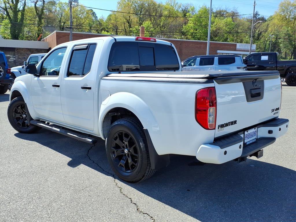 Used 2020 Nissan Frontier SV w/ Midnight Edition Floor Mats image 6