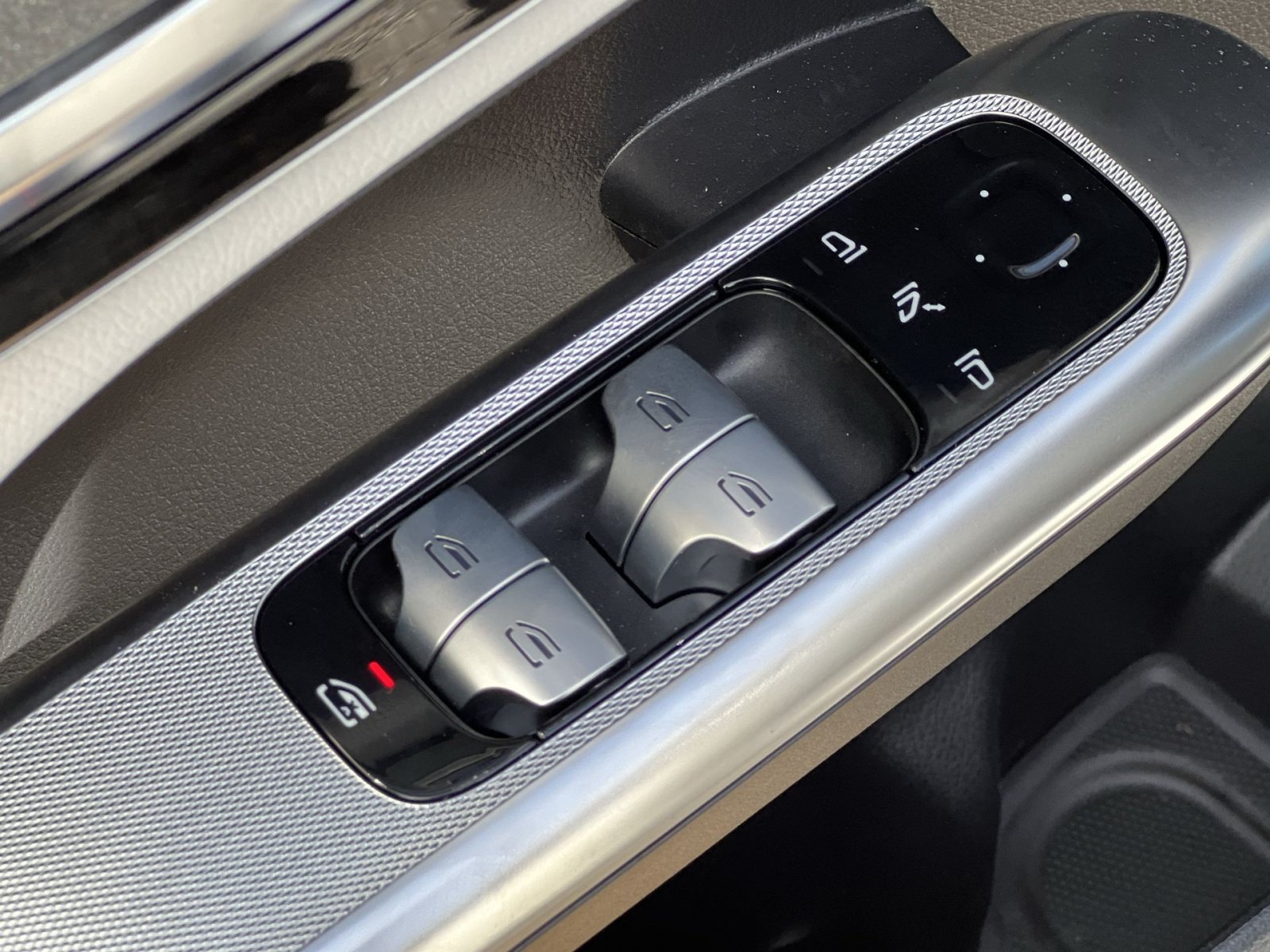 New 2027 Mercedes-Benz GLC 300 4MATIC image 20