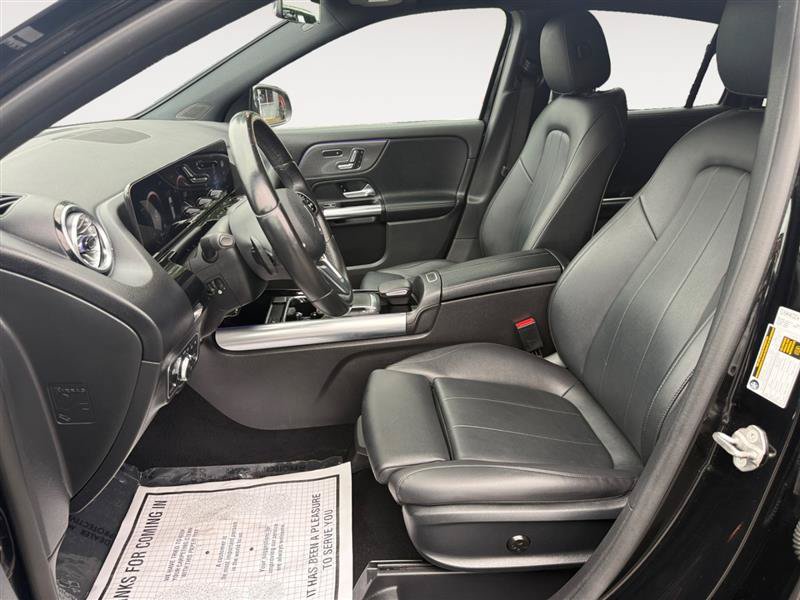 Used 2022 Mercedes-Benz GLA 250 4MATIC w/ Premium Package Lite image 10
