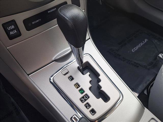 Used 2012 Toyota Corolla LE image 13