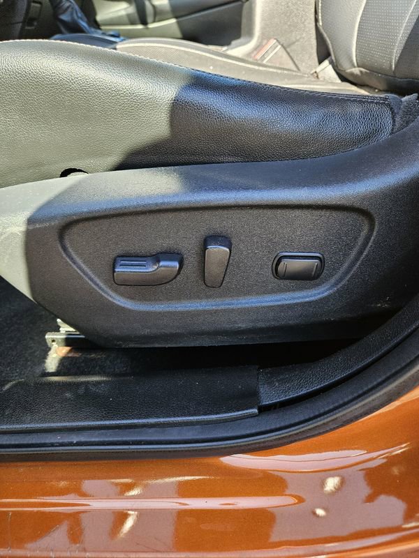 Used 2018 Nissan Rogue SL w/ Premium Package image 20