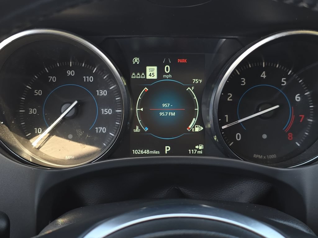 Used 2019 Jaguar F-PACE Prestige AWD/4WD image 22