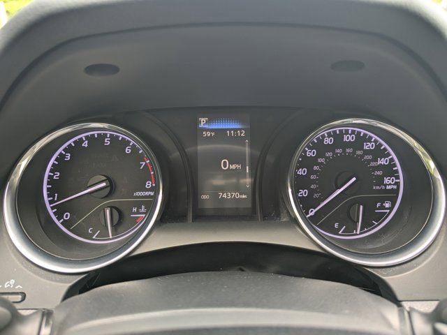 Used 2020 Toyota Camry SE image 23