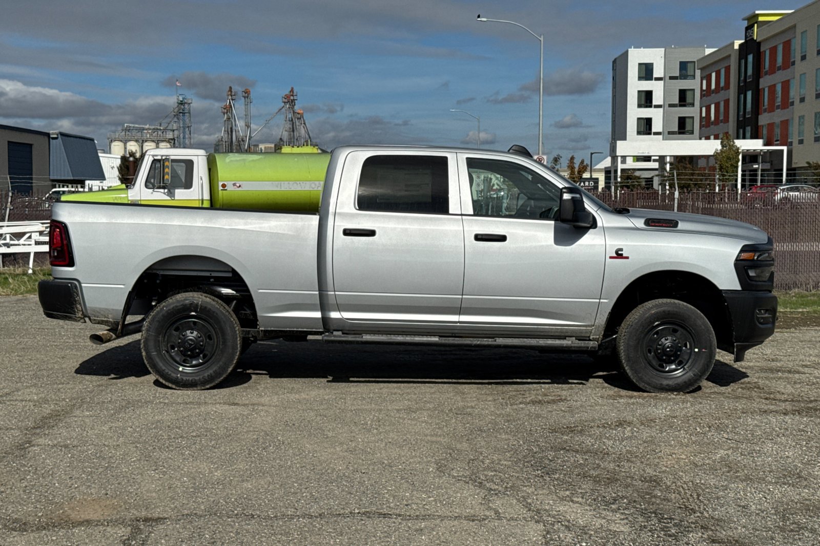 New 2026 RAM 2500 Tradesman image 2