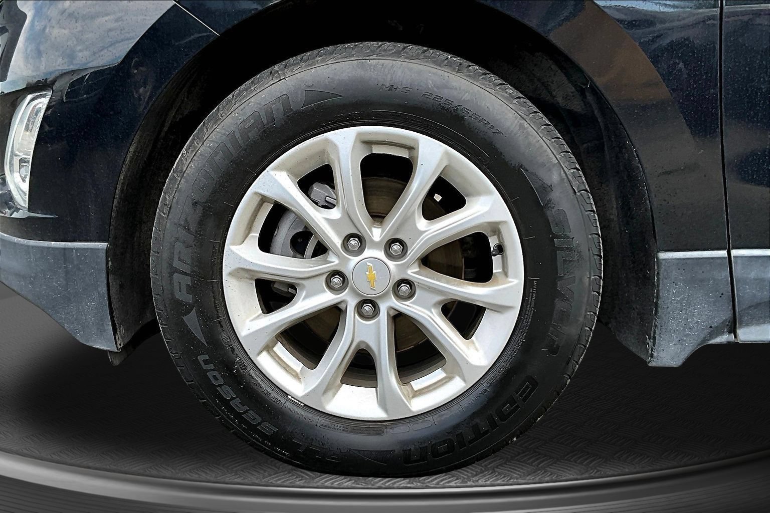 Used 2020 Chevrolet Equinox LT FWD image 30