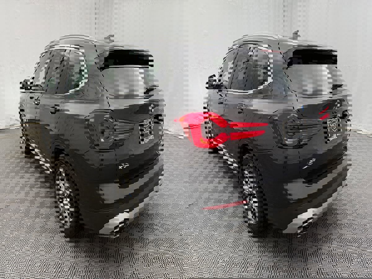 Used 2024 BMW X3 xDrive30i w/ Convenience Package image 7