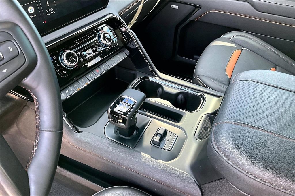 Used 2025 GMC Sierra 1500 AT4 w/ AT4 Premium Package image 17