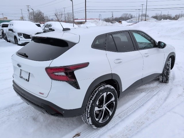 Used 2024 Chevrolet Trax RS w/ Driver Confidence Package image 6