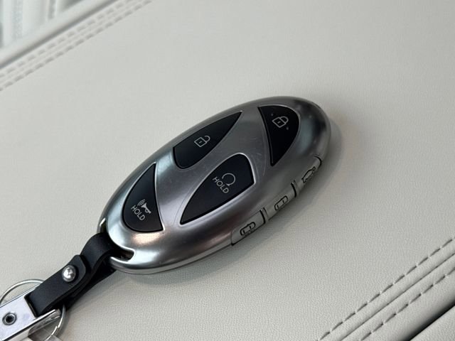 Certified 2025 Hyundai Santa Fe Calligraphy image 29