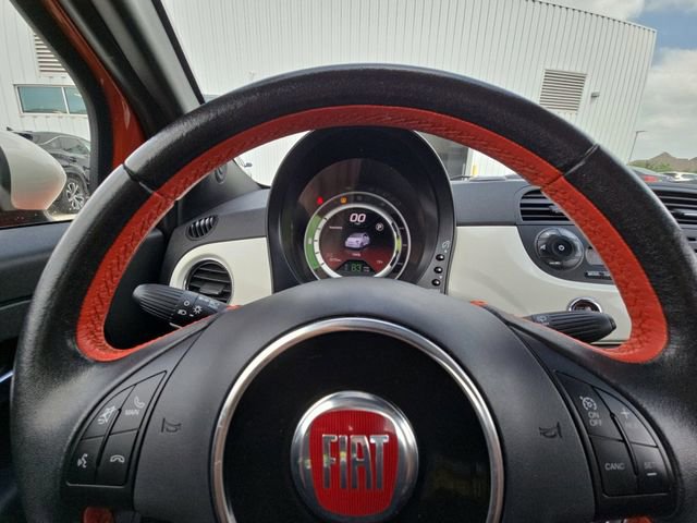 Used 2014 FIAT 500 e FWD image 25