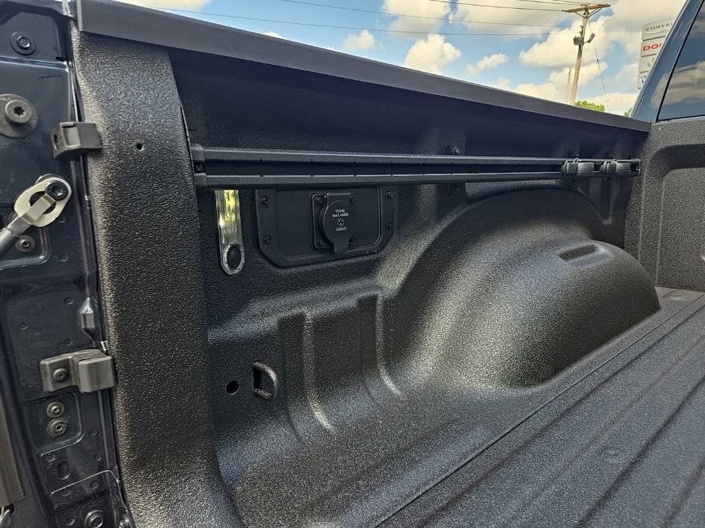 New 2027 RAM 1500 Express AWD/4WD image 27