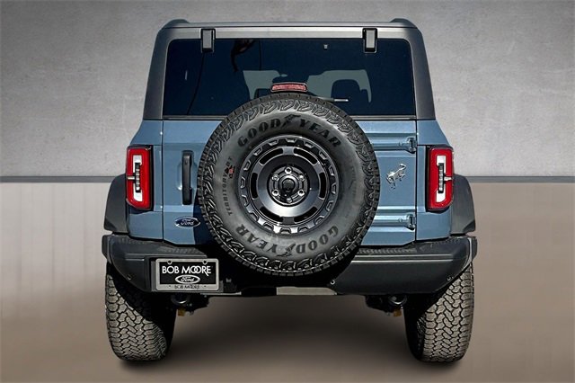 New 2025 Ford Bronco Badlands image 4