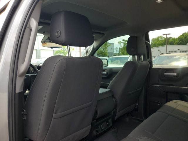 Used 2025 Chevrolet Silverado 1500 Custom Trail Boss AWD/4WD image 14