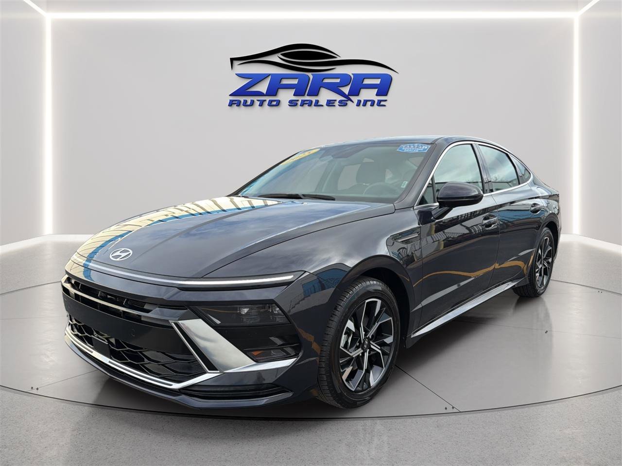 Used 2025 Hyundai Sonata SEL FWD image 3