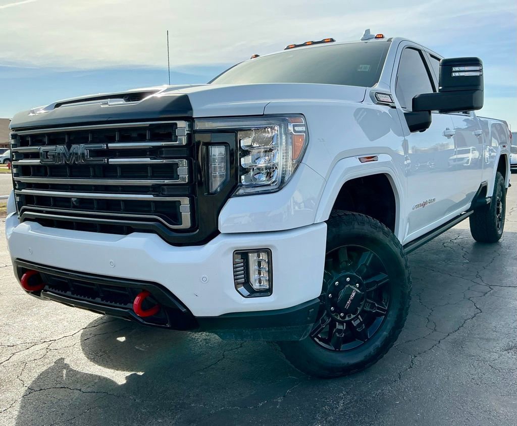 Used 2022 GMC Sierra 2500 AT4 w/ AT4 Premium Plus Package image 2