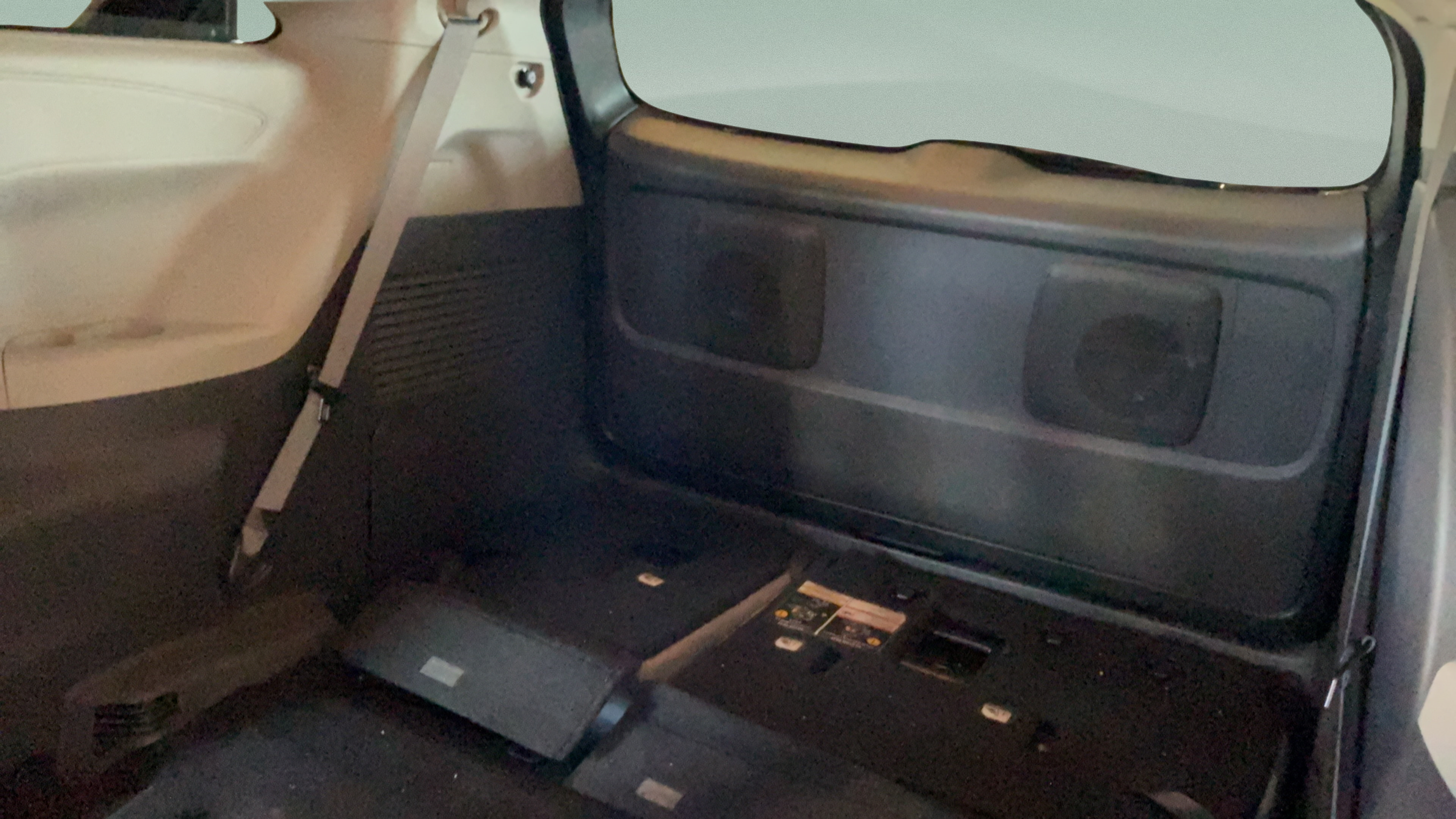 Used 2021 Toyota Sienna XLE FWD image 28