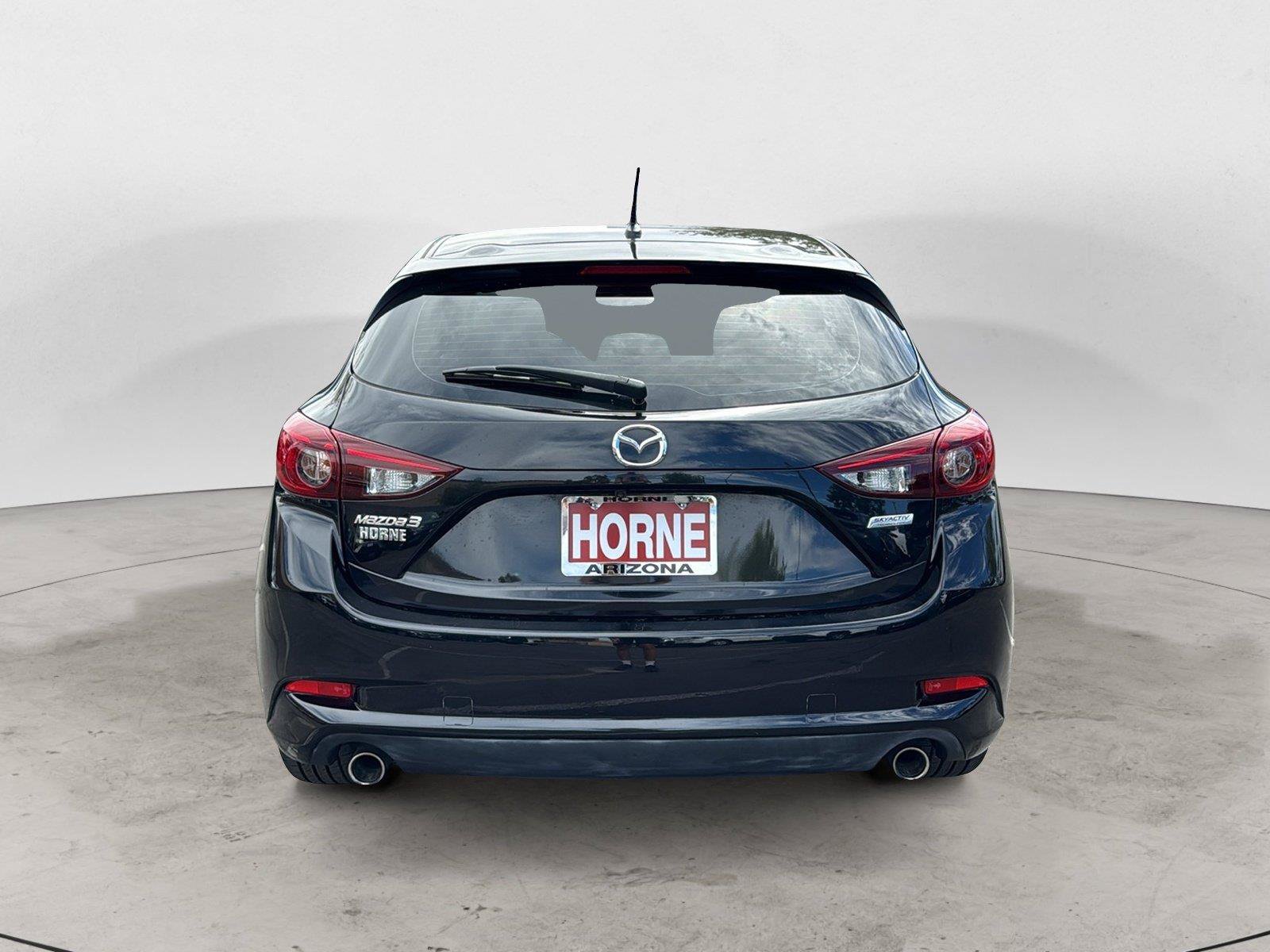 Used 2018 MAZDA MAZDA3 Touring FWD image 4