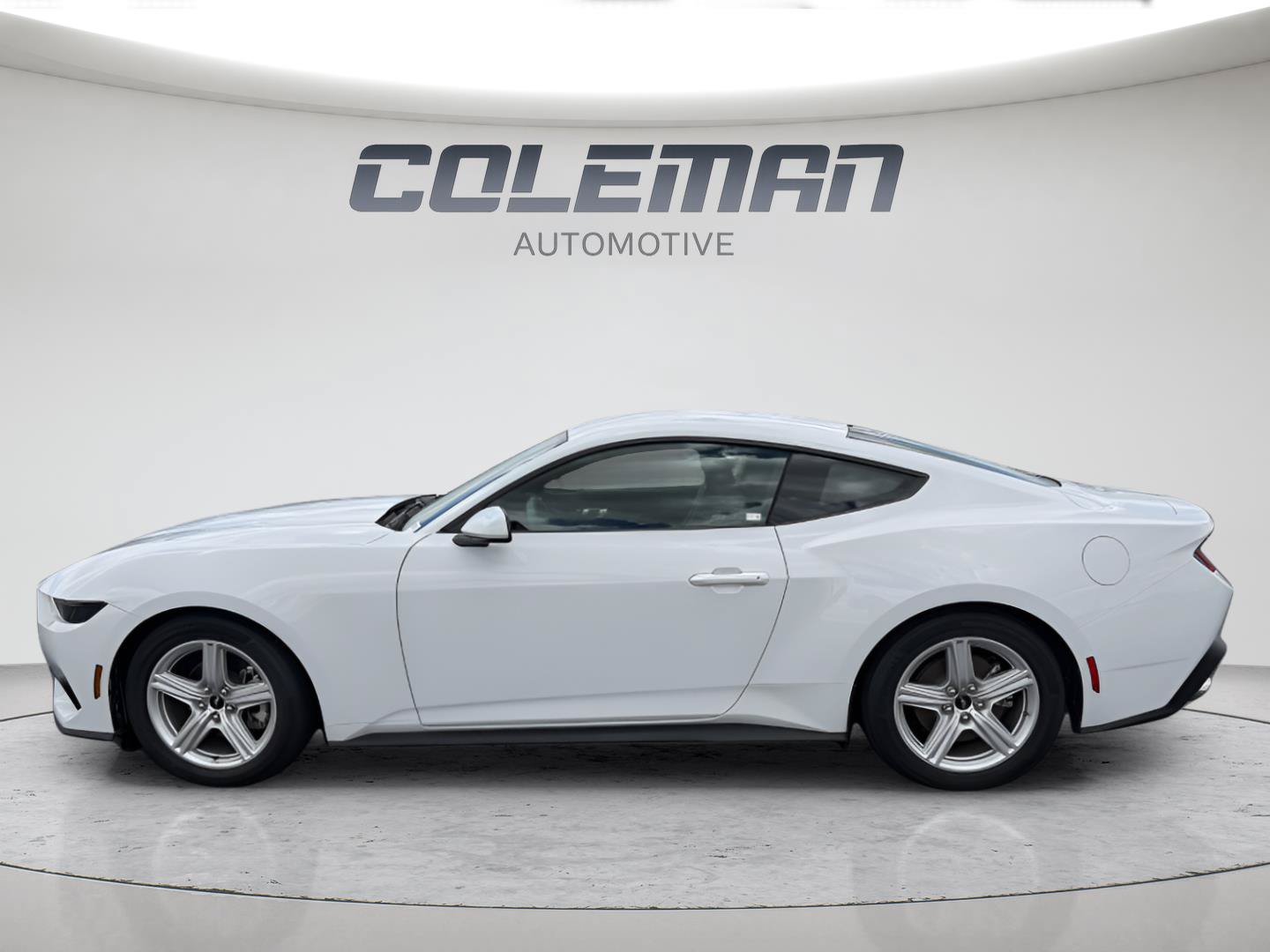 Used 2026 Ford Mustang Premium RWD image 2