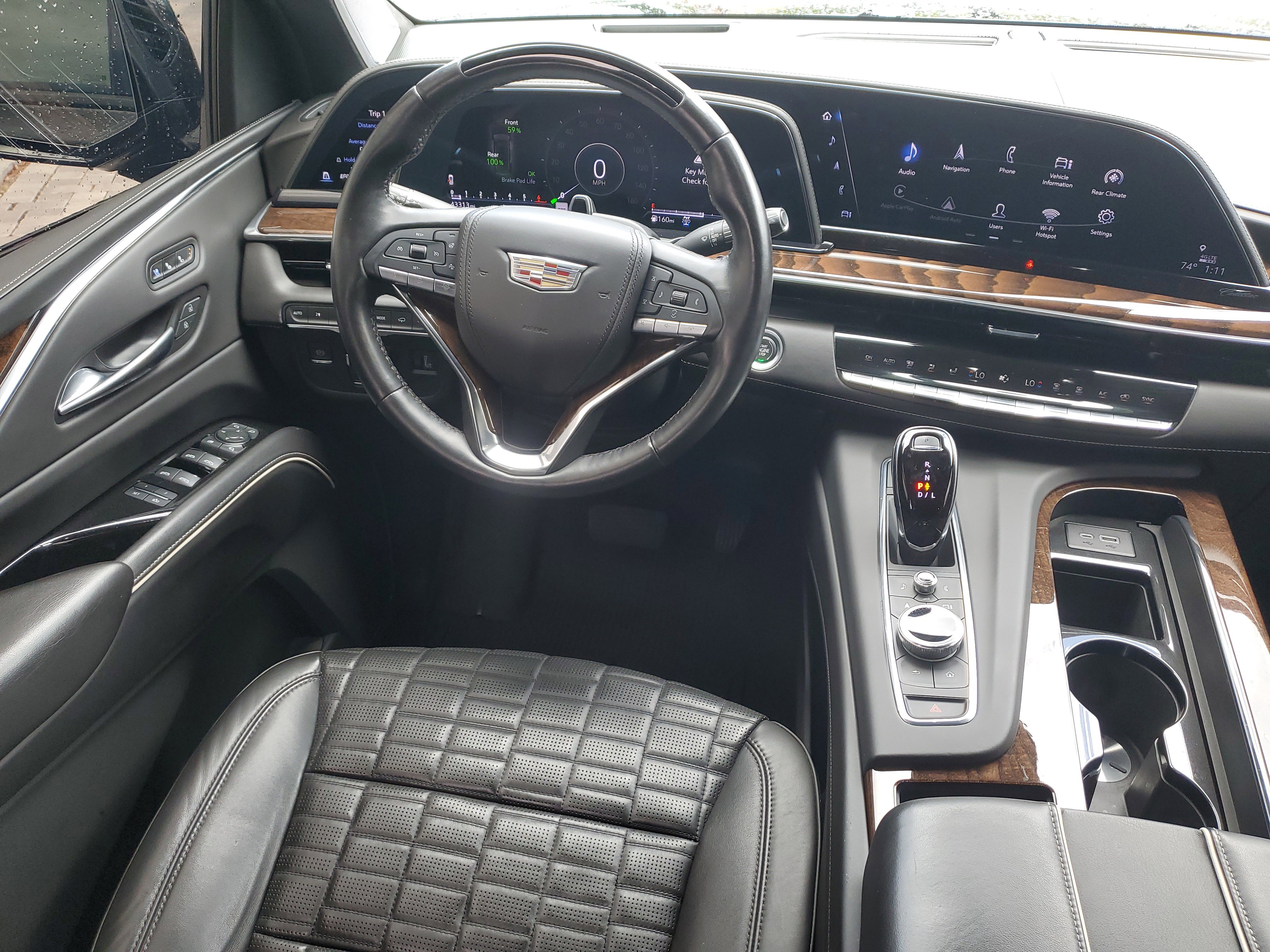 Used 2022 Cadillac Escalade ESV Sport Platinum w/ LPO, ONYX Package image 14