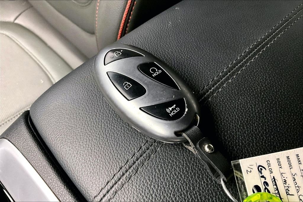 Used 2025 Hyundai Santa Cruz Limited image 13