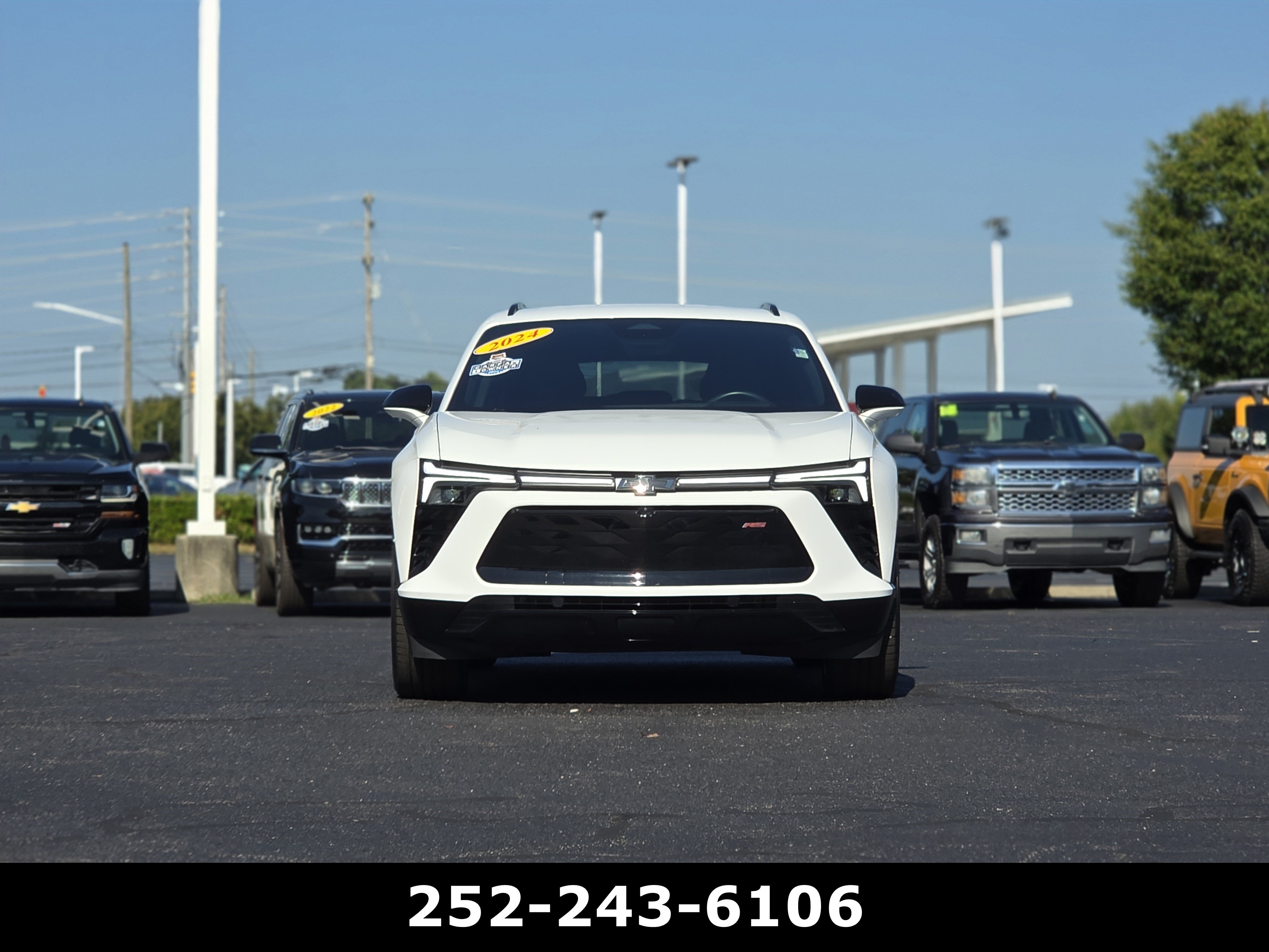 Used 2024 Chevrolet Blazer EV RS AWD/4WD image 2