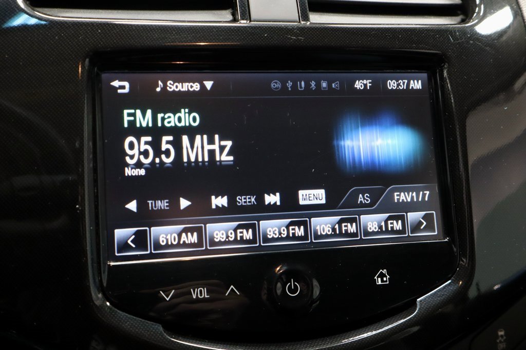 Used 2013 Chevrolet Spark LT image 2