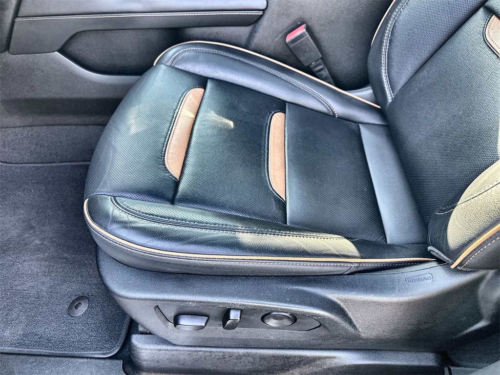 Certified 2022 GMC Yukon XL AT4 w/ Max Trailering Package image 25