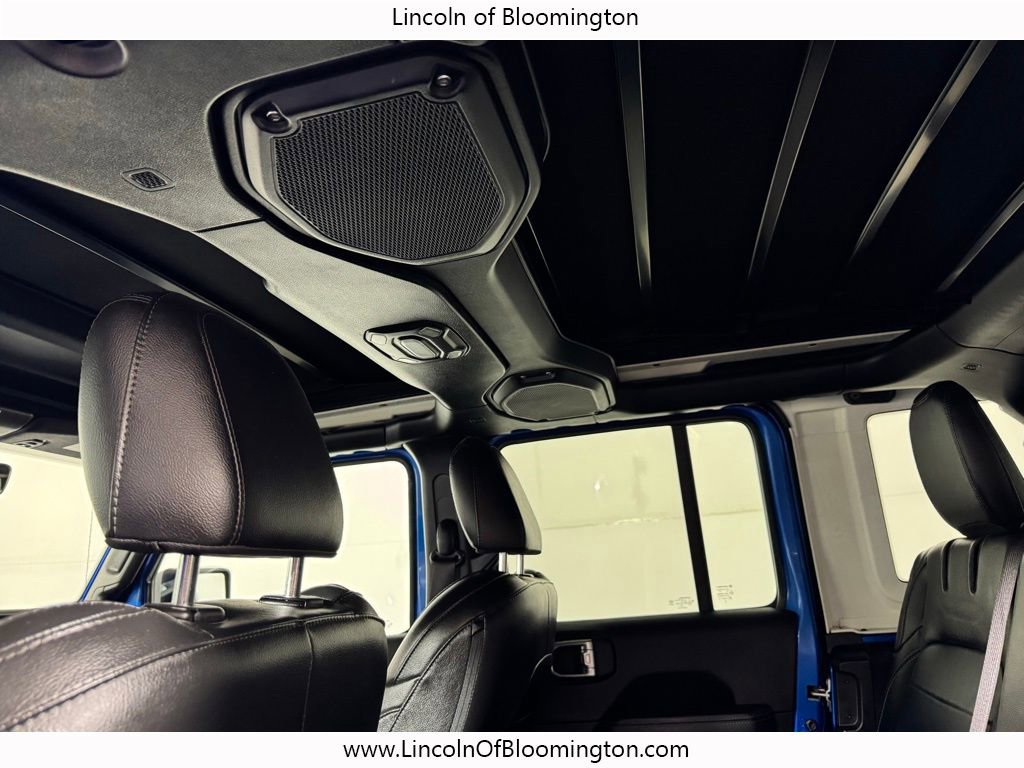 Used 2022 Jeep Wrangler Unlimited Sahara w/ Cold Weather Group image 59