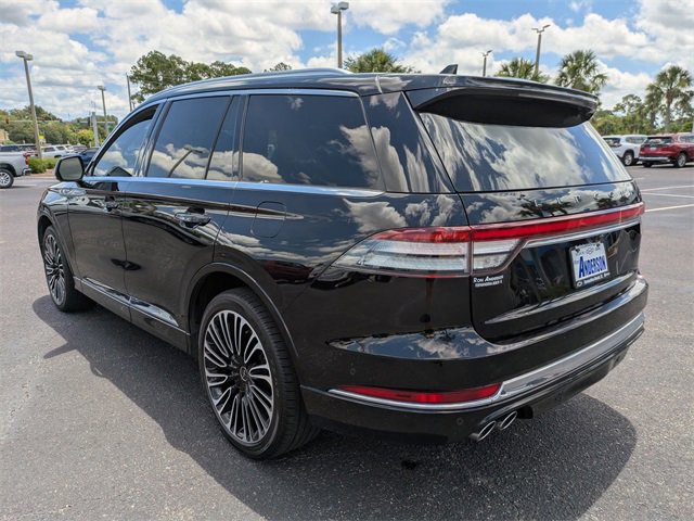 Used 2023 Lincoln Aviator Black Label w/ Dynamic Handling Package image 6